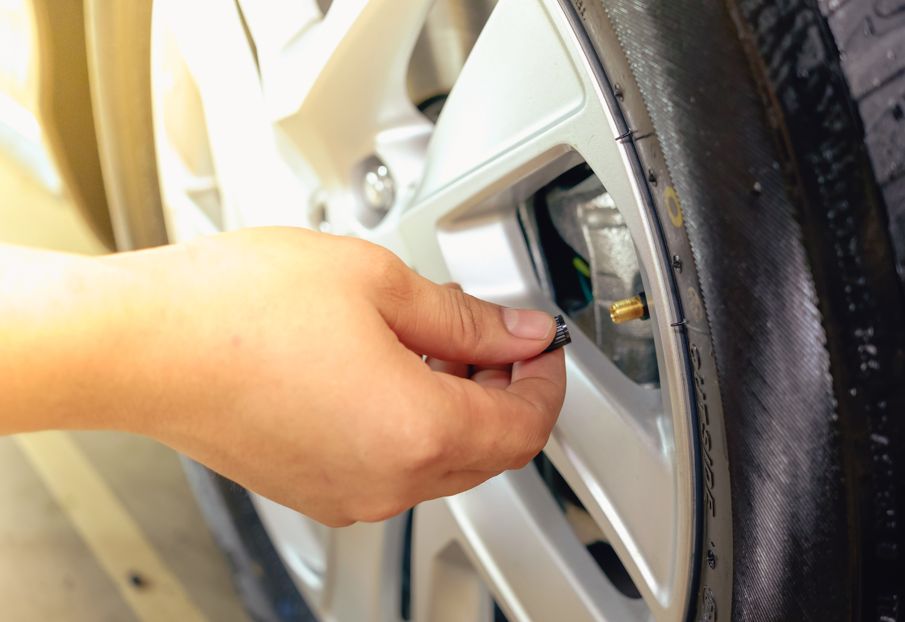 Bridgestone Tyre Clinic - Tyre Safety Bridgestone Tyre Clinic - Tyre Safety